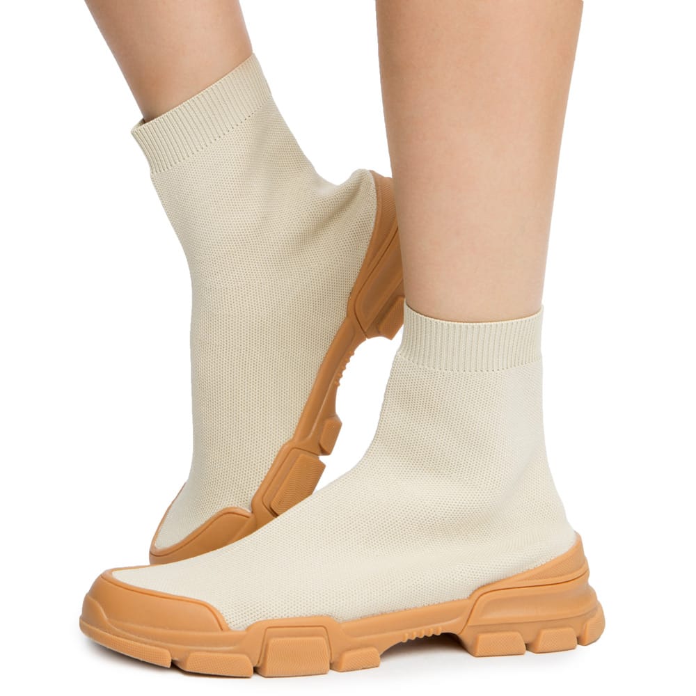 Women SPICE-5 SOCK SNEAKER Nude Sneakers 8.5 Nude